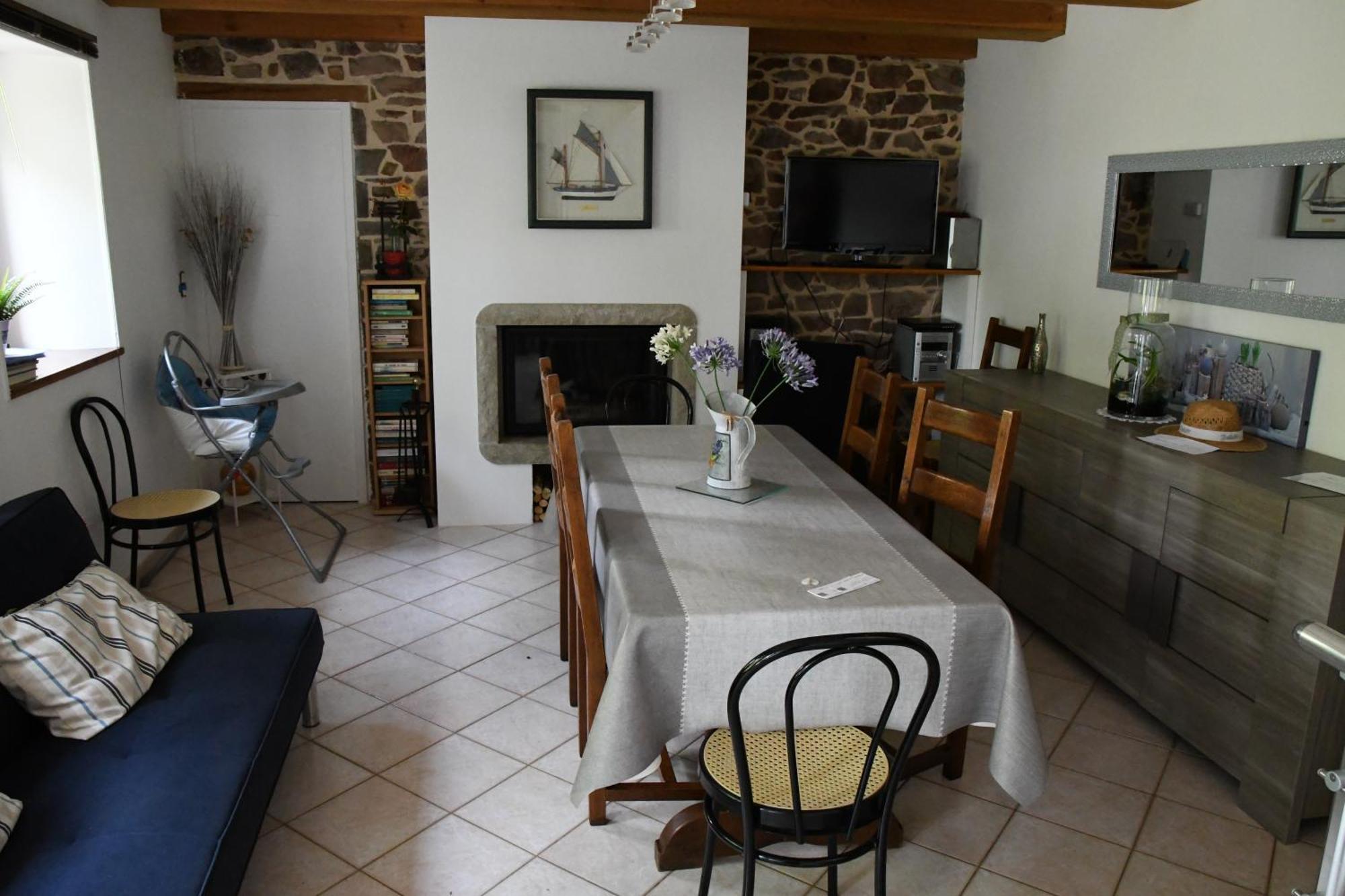 Villa Les Volets Bleus à Lantic Extérieur photo
