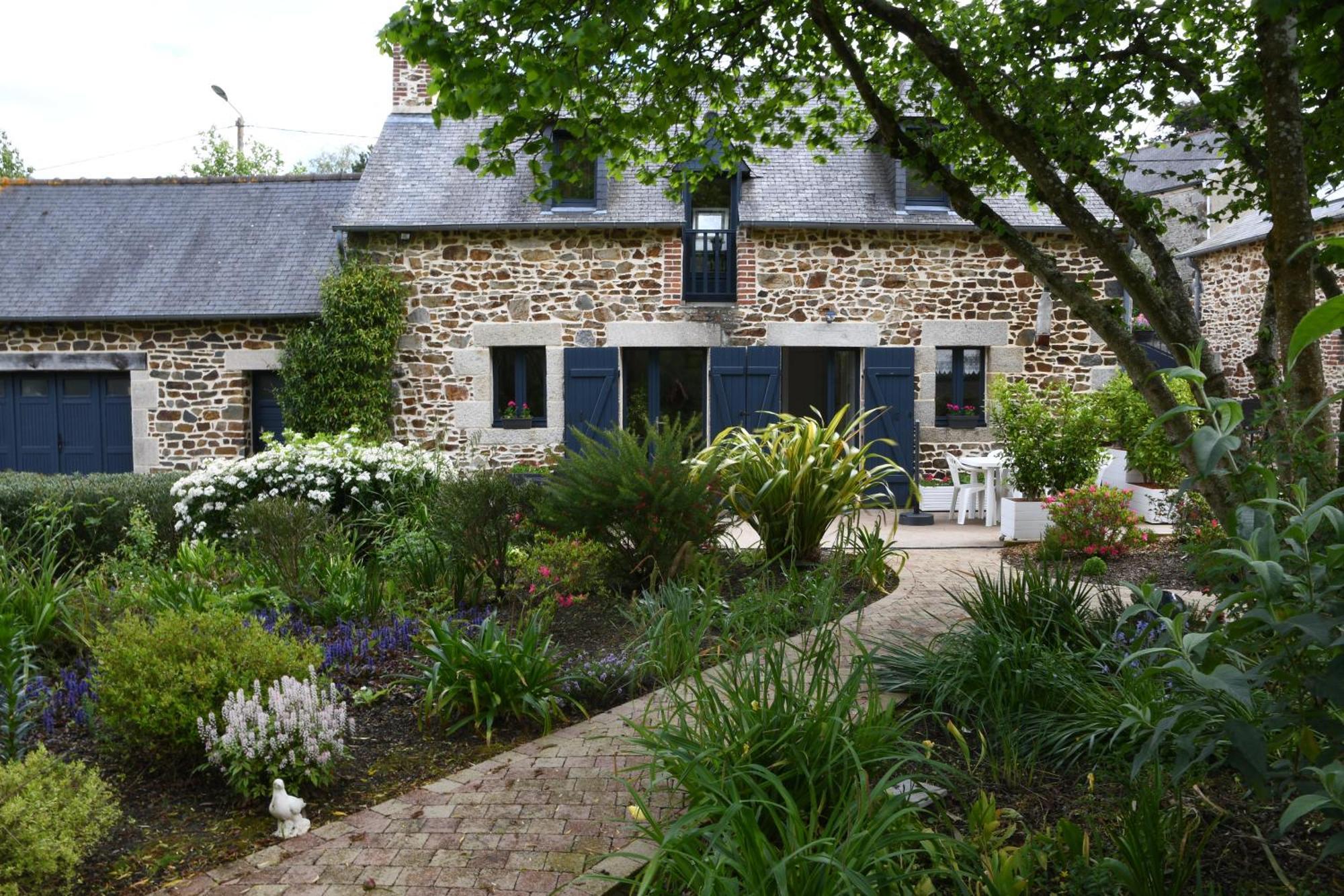 Villa Les Volets Bleus à Lantic Extérieur photo