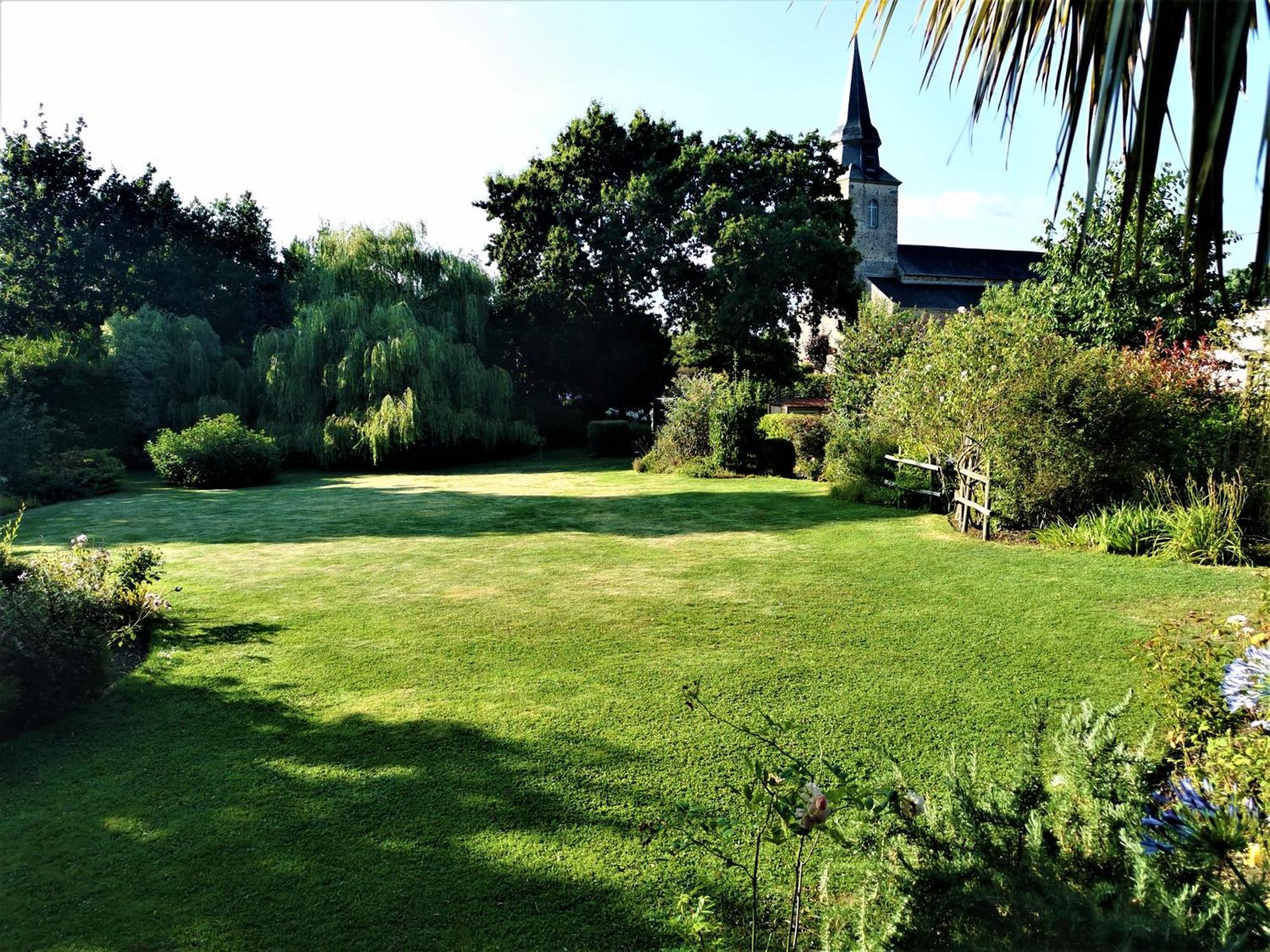Villa Les Volets Bleus à Lantic Extérieur photo